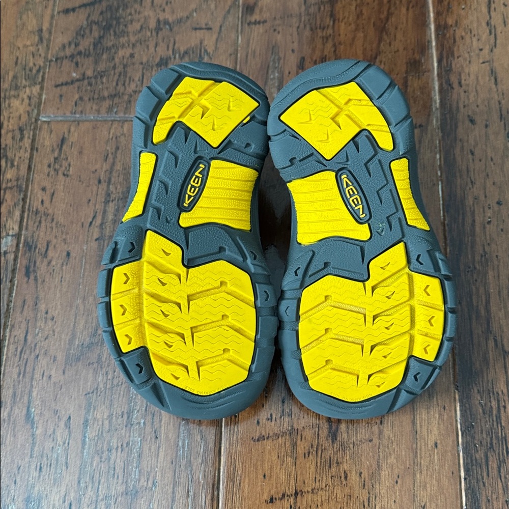 Keen Blue and Gray Newport Sandals - Size 10 - Picture 2 of 3